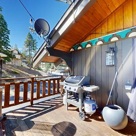 Villa Pine Haven Retreat